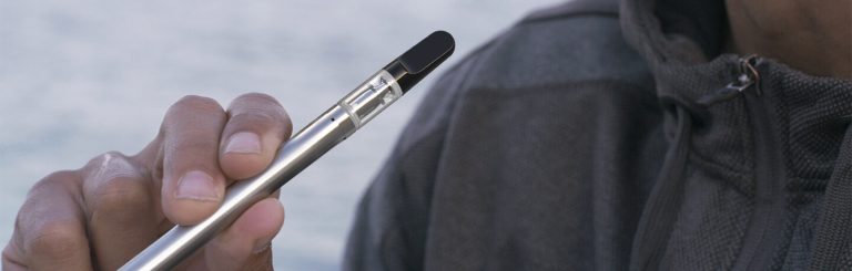 How to Properly Use a Delta 8 Disposable Vape
